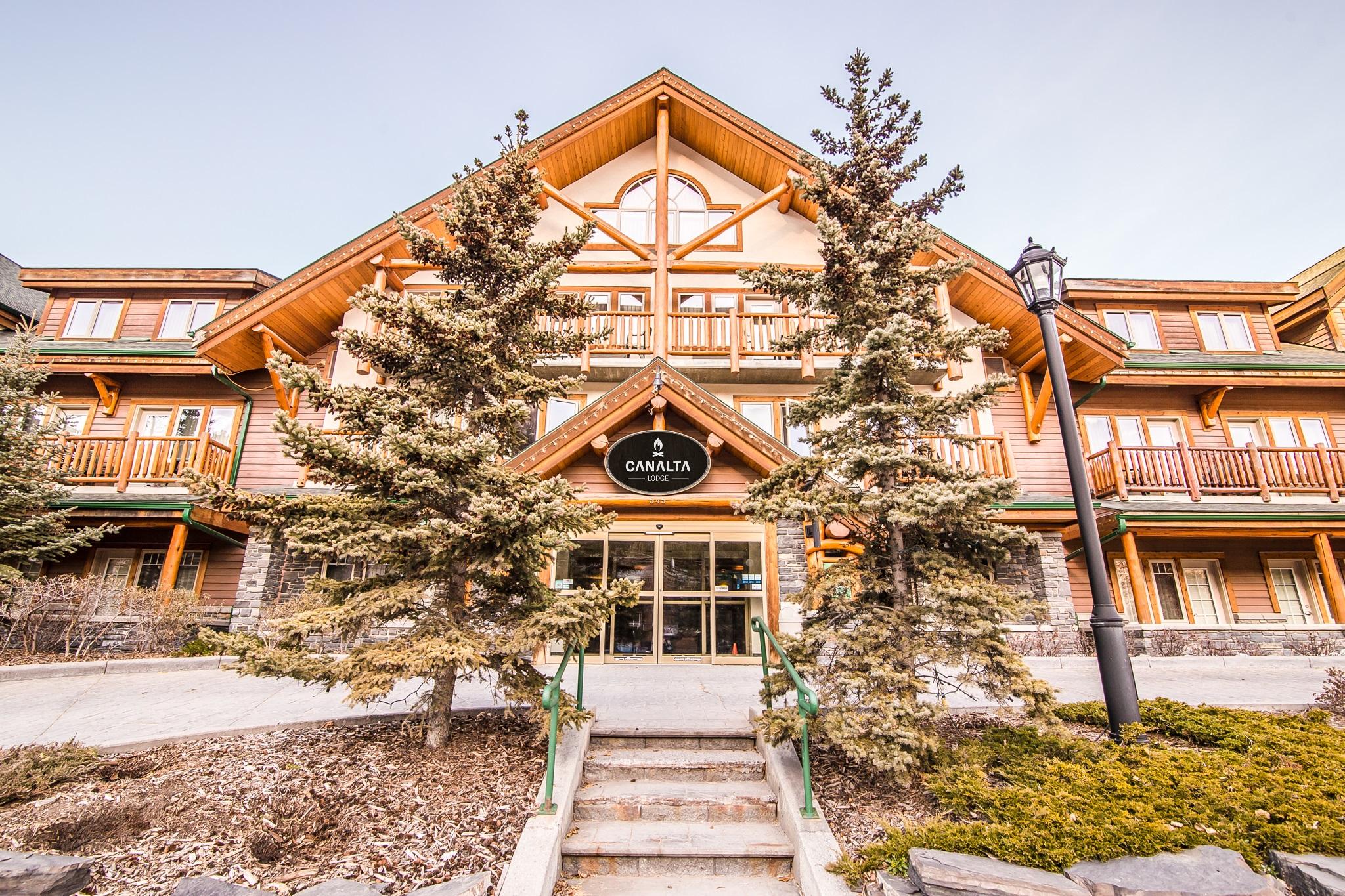 Canalta Lodge Banff Bagian luar foto