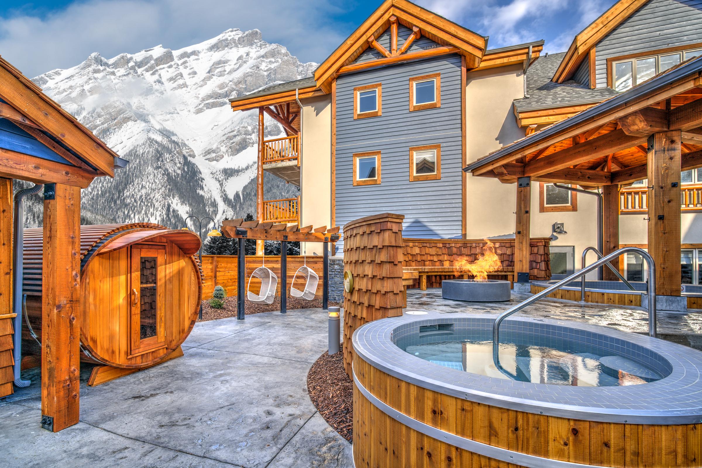 Canalta Lodge Banff Bagian luar foto
