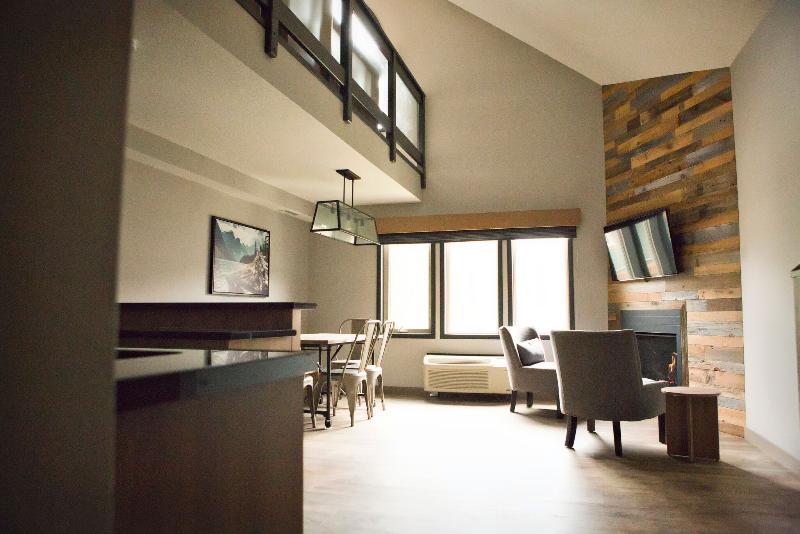Canalta Lodge Banff Bagian luar foto
