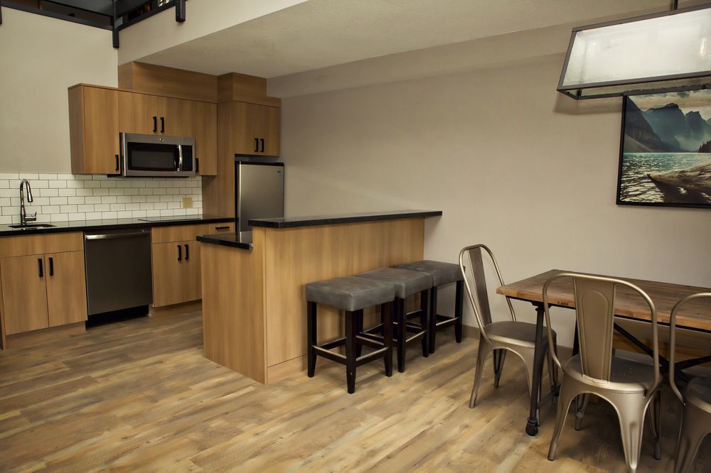 Canalta Lodge Banff Bagian luar foto