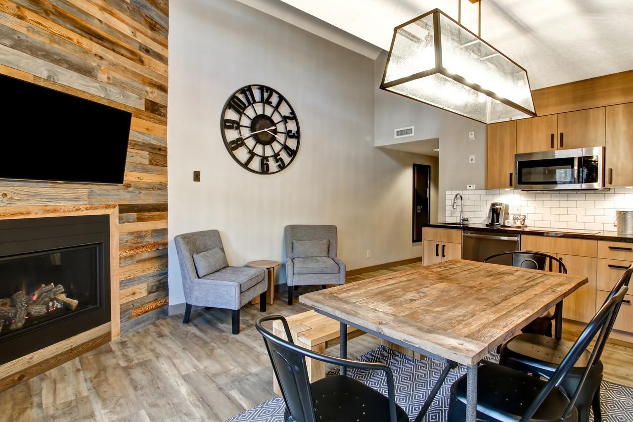Canalta Lodge Banff Bagian luar foto