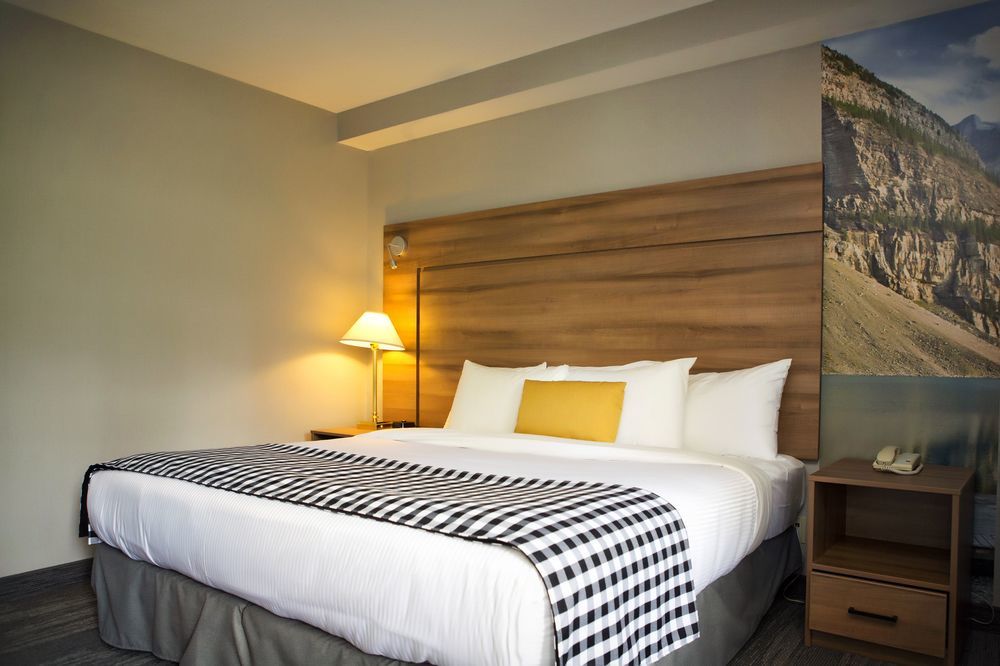 Canalta Lodge Banff Bagian luar foto
