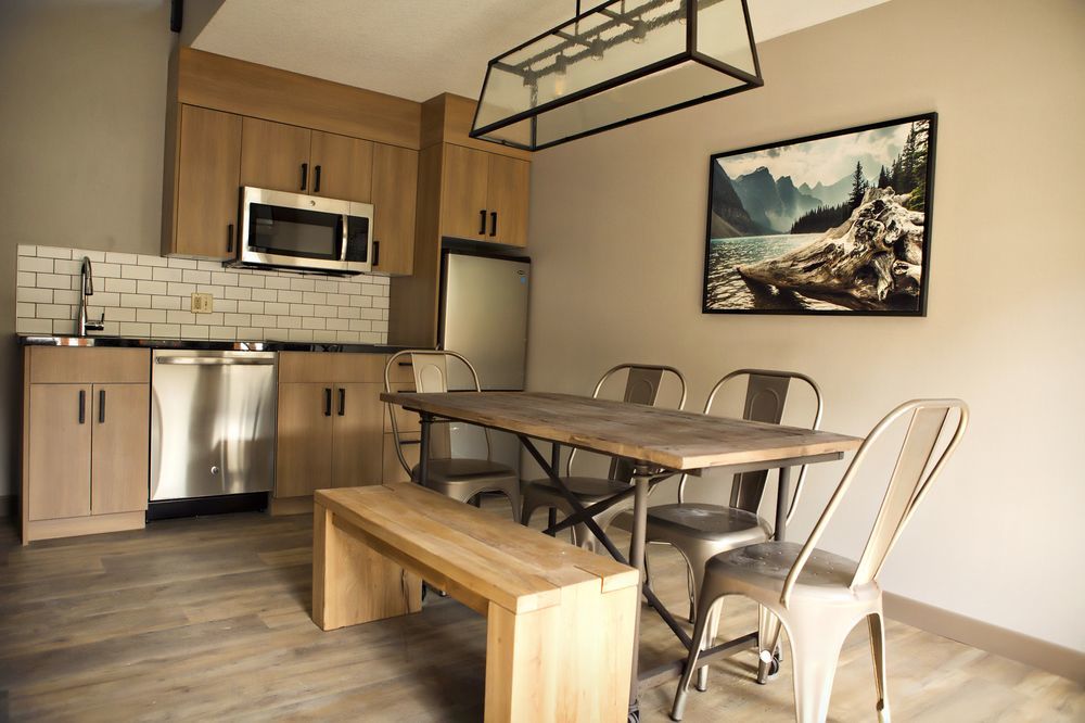 Canalta Lodge Banff Bagian luar foto