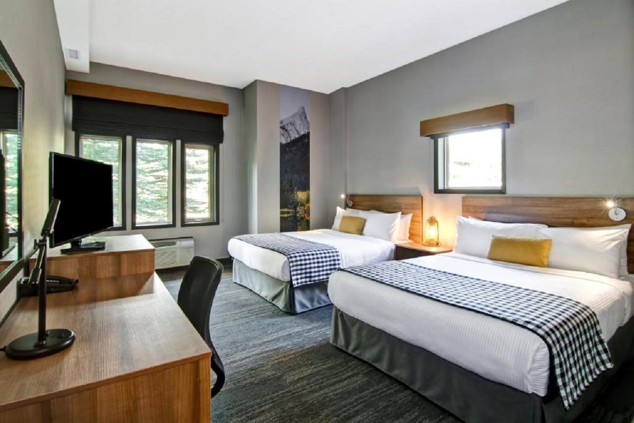 Canalta Lodge Banff Bagian luar foto
